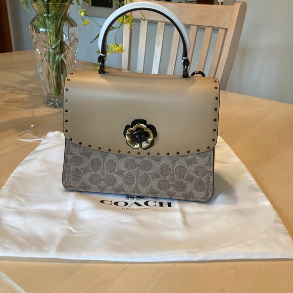 SOLD!  Coach Parker Top Handle in Colorblock Beechwood 🌸 Like New - Picture 1 of 12